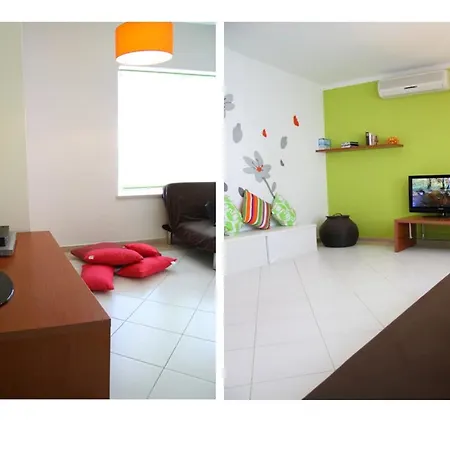 With 3 Bedrooms In Albufeira, With Wonderful View And B Apartment